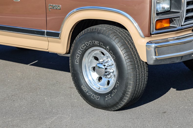 1983 Ford F250 13