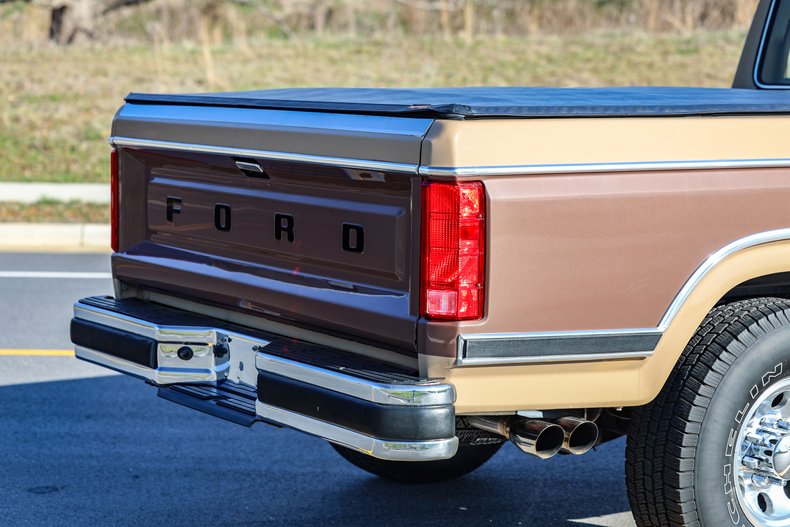 1983 Ford F250 18