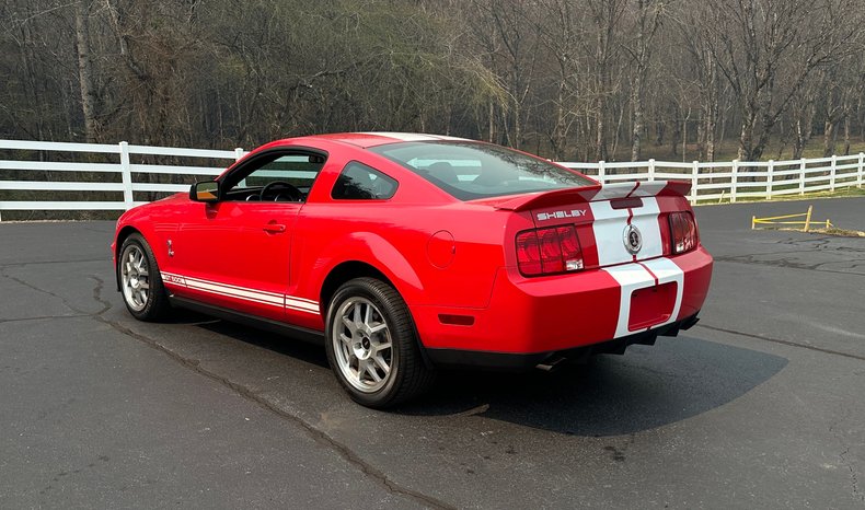 2008 Ford Mustang 4