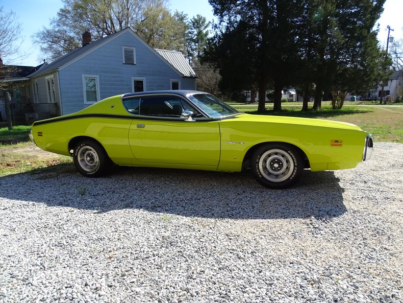 1971 Dodge Charger 13
