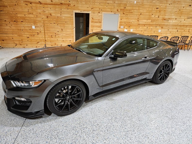 2016 Ford Mustang 3