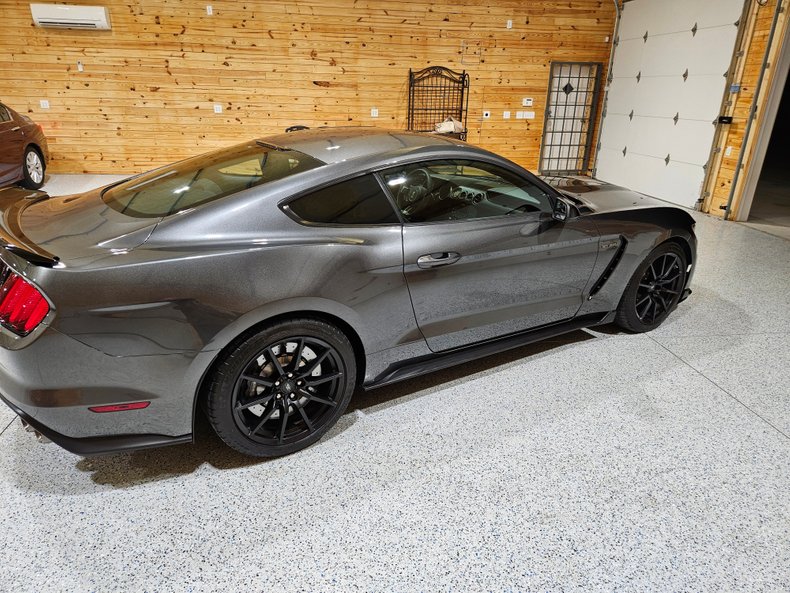 2016 Ford Mustang 6