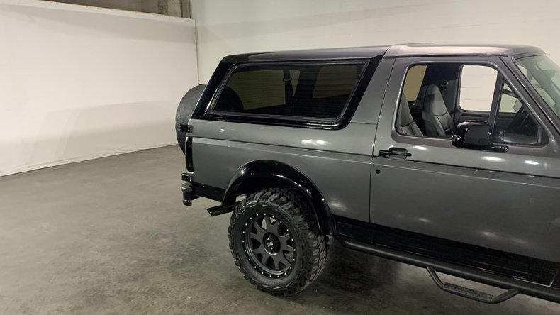 1996 Ford Bronco 2