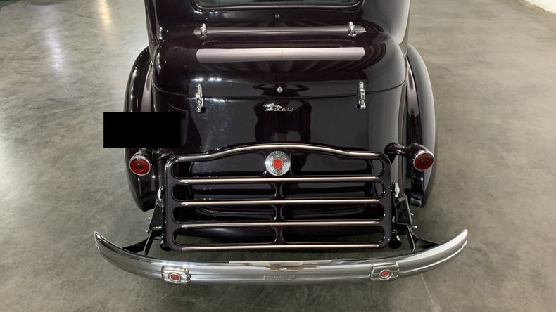 1936 Packard 120 16