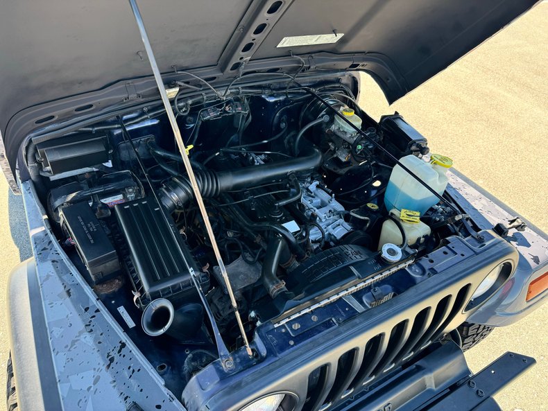 1998 Jeep Wrangler 30