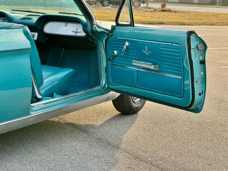 1964 Chevrolet Corvair 25