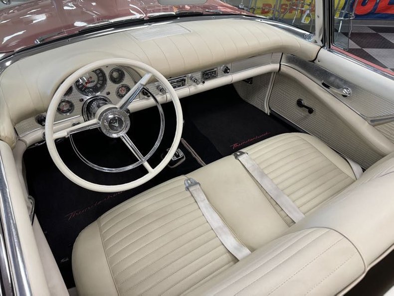 1957 Ford Thunderbird 22