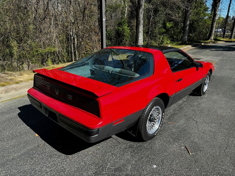 1985 Pontiac Firebird 8