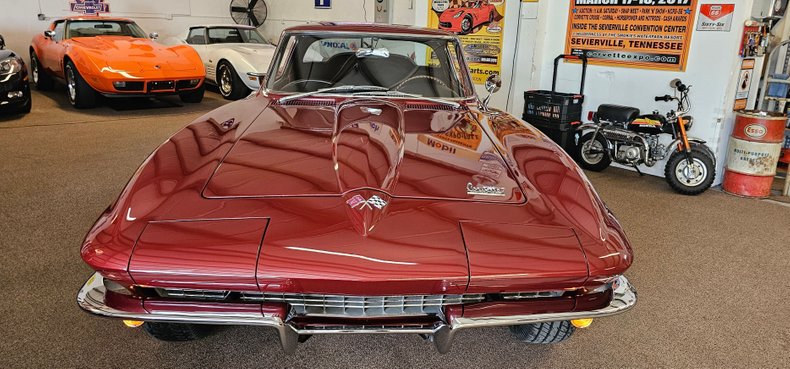 1966 Chevrolet Corvette 10