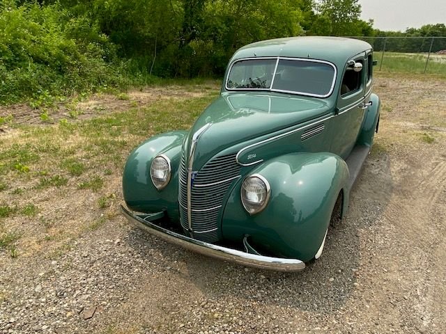 1939 Ford Standard 2