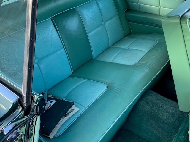 1956 Lincoln Continental 18
