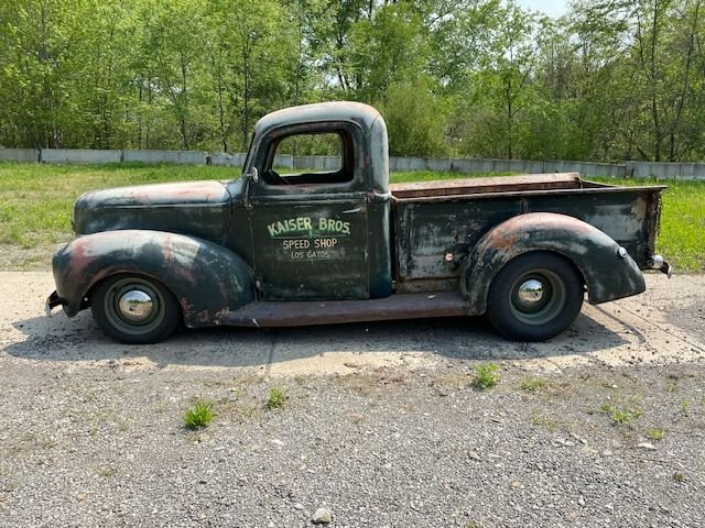 1940 Ford Truck 2