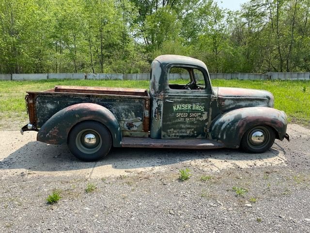 1940 Ford Truck 8