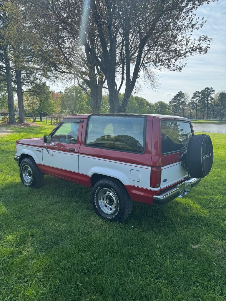 1989 Ford Bronco 5