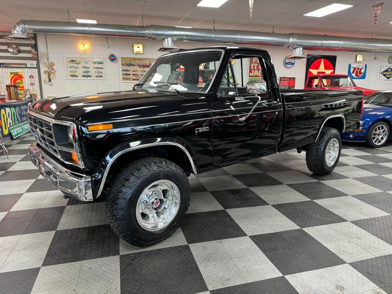1985 Ford F250 2