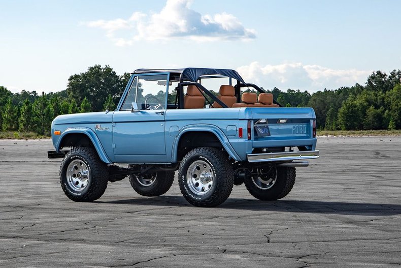 1977 Ford Bronco 9