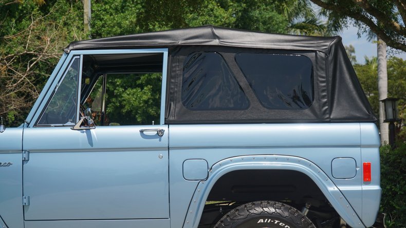 1977 Ford Bronco 14