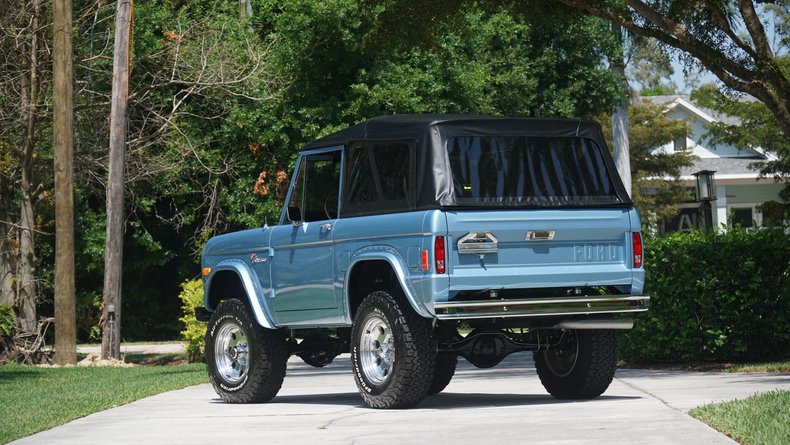 1977 Ford Bronco 17