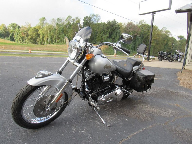 2001 Indian Scout 4