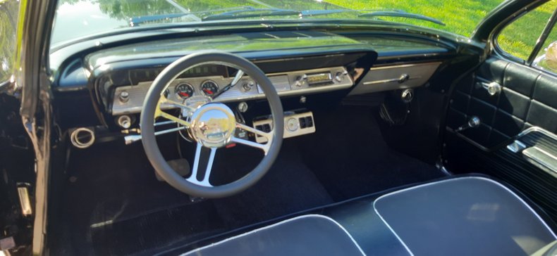 1962 Chevrolet Impala 32