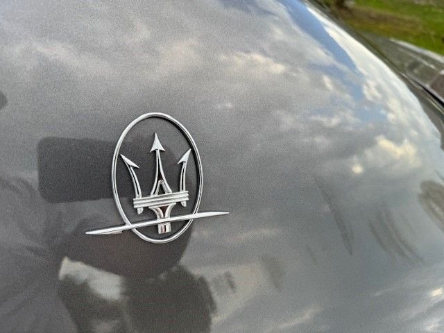 2017 Maserati Quattroporte 14