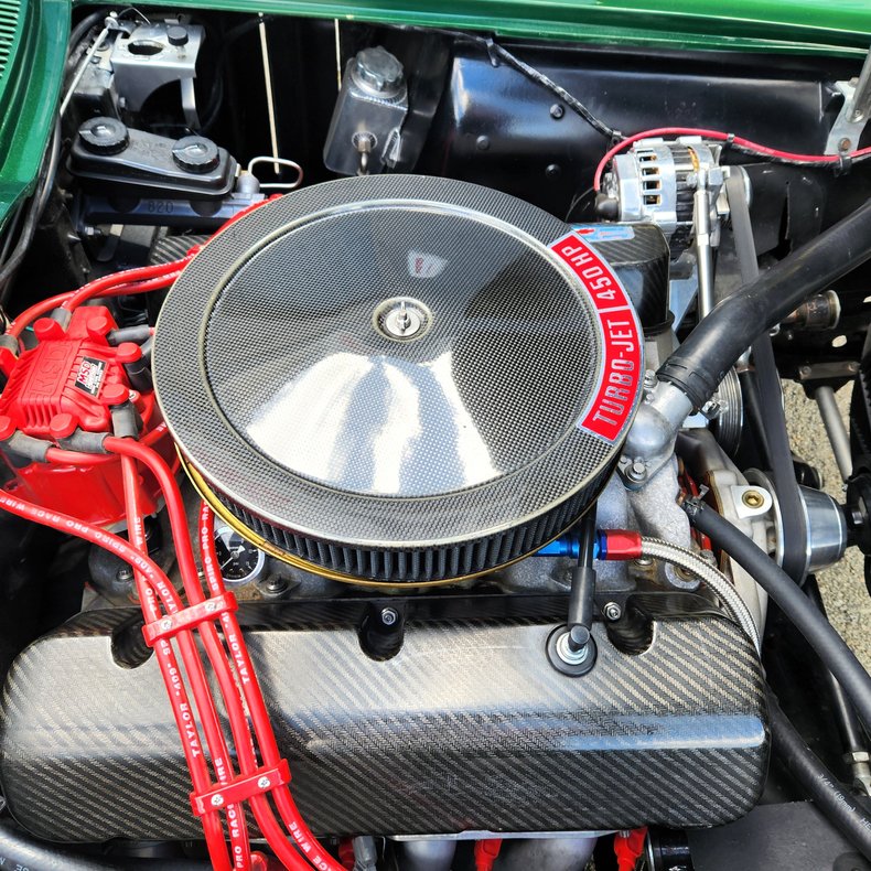 1965 Chevrolet Corvette 19