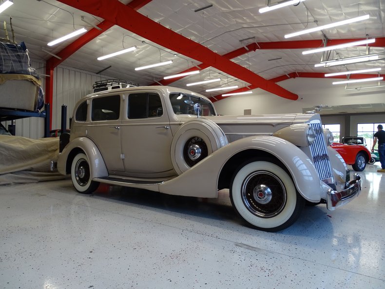 1936 Packard Sedan 