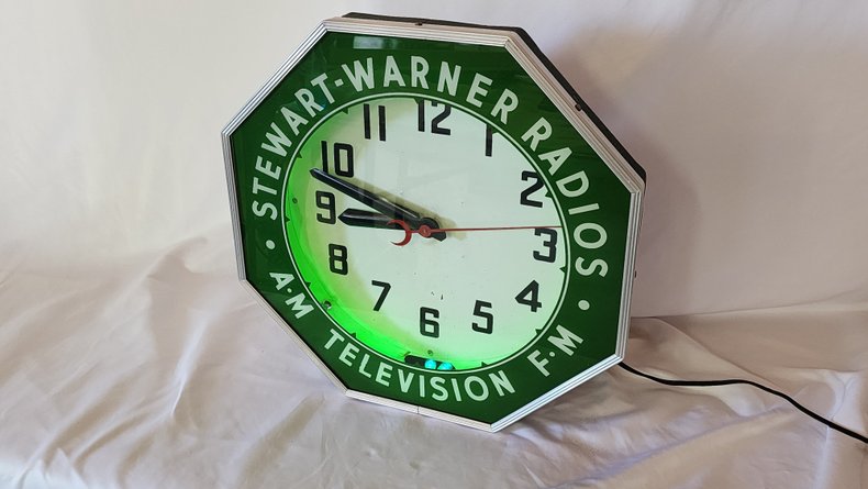 Original Stewart Warner 8 Sided Neon Clock | GAA Classic Cars