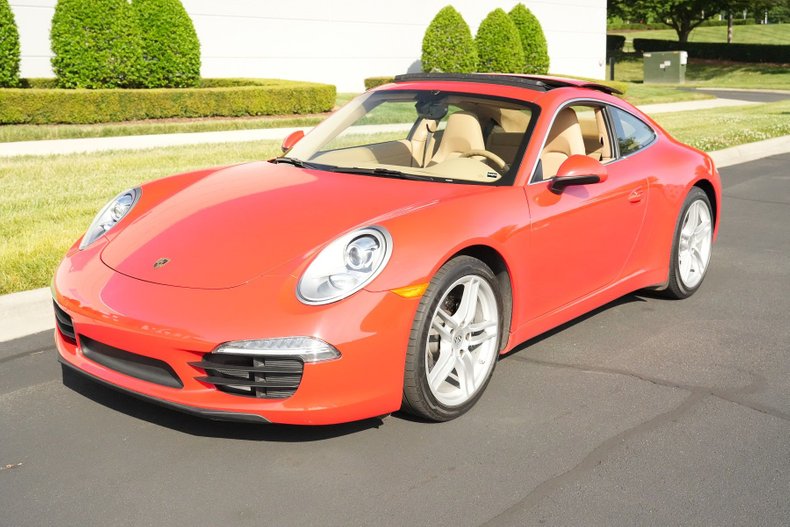 2013 Porsche 911 Carrera