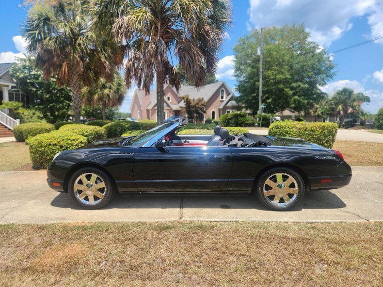 2002 Ford Thunderbird Deluxe