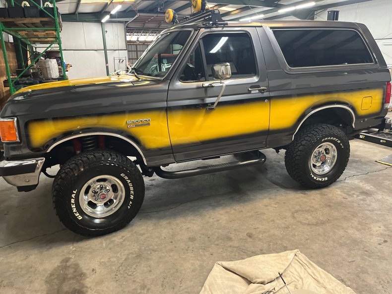 1990 Ford Bronco XLT