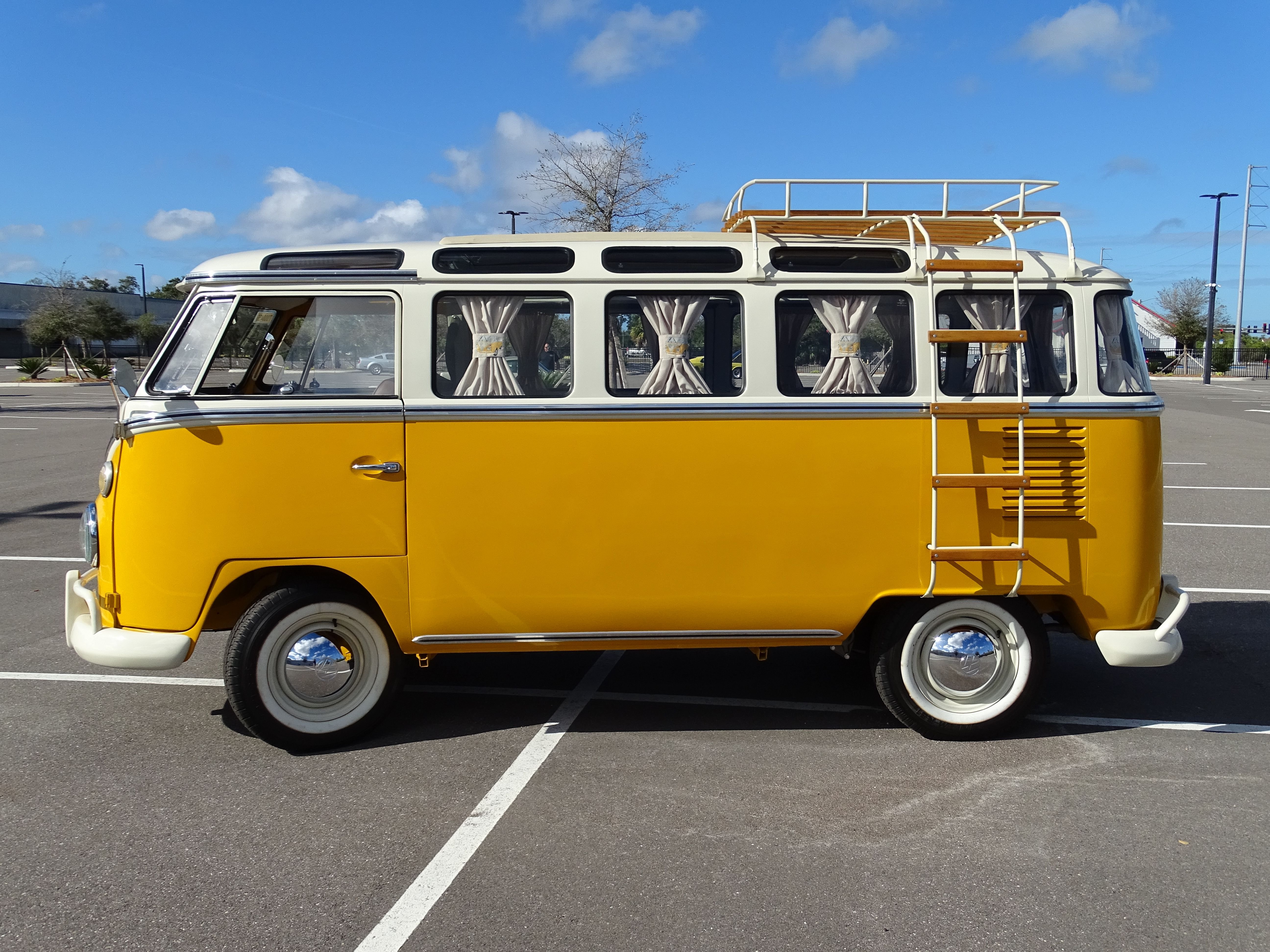 1969 Volkswagen Type 2 | GAA Classic Cars