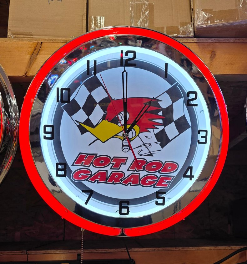 Hot Rod Garage Neon Clock | GAA Classic Cars