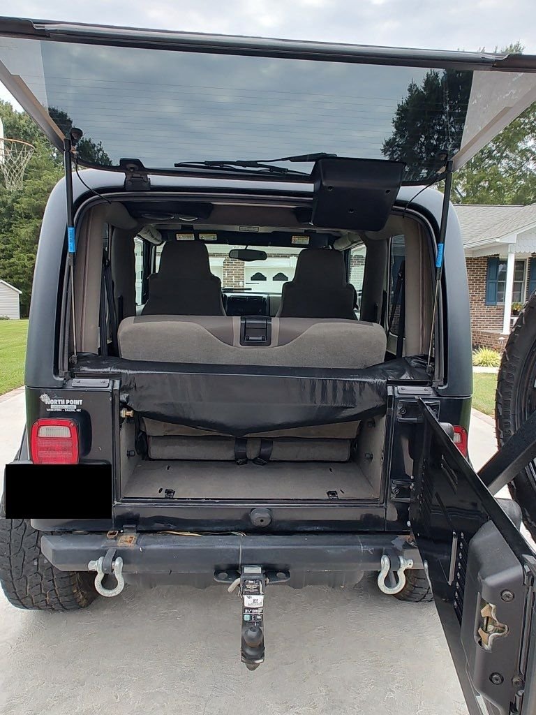 2003 jeep sahara