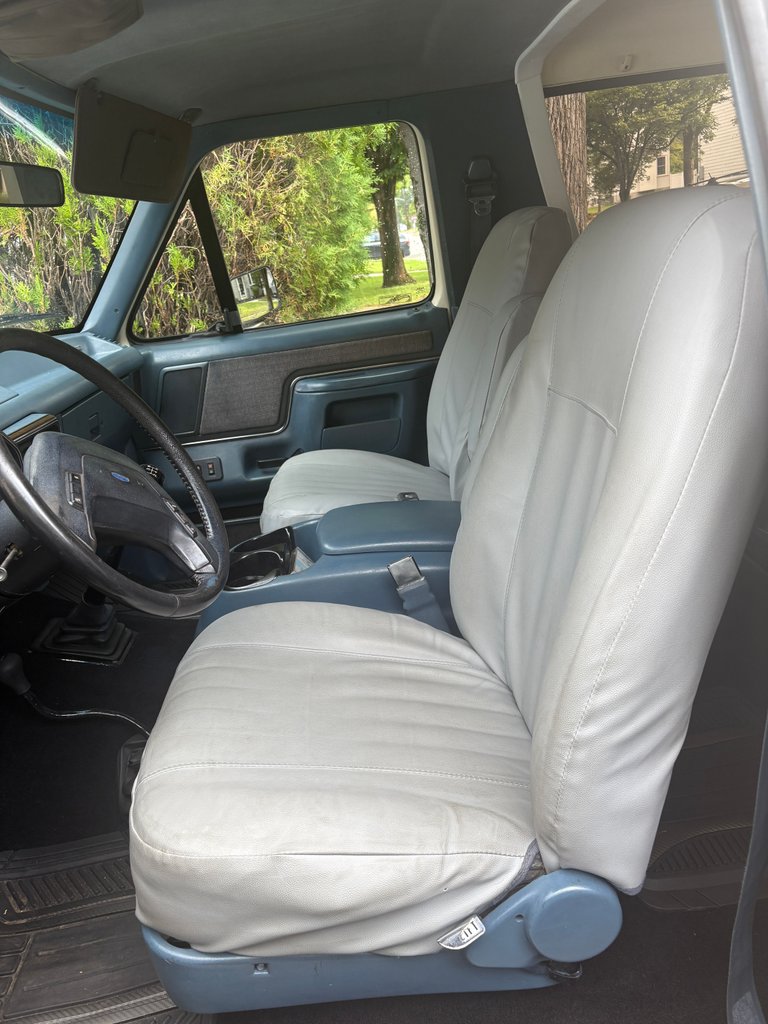 1990 ford bronco xlt
