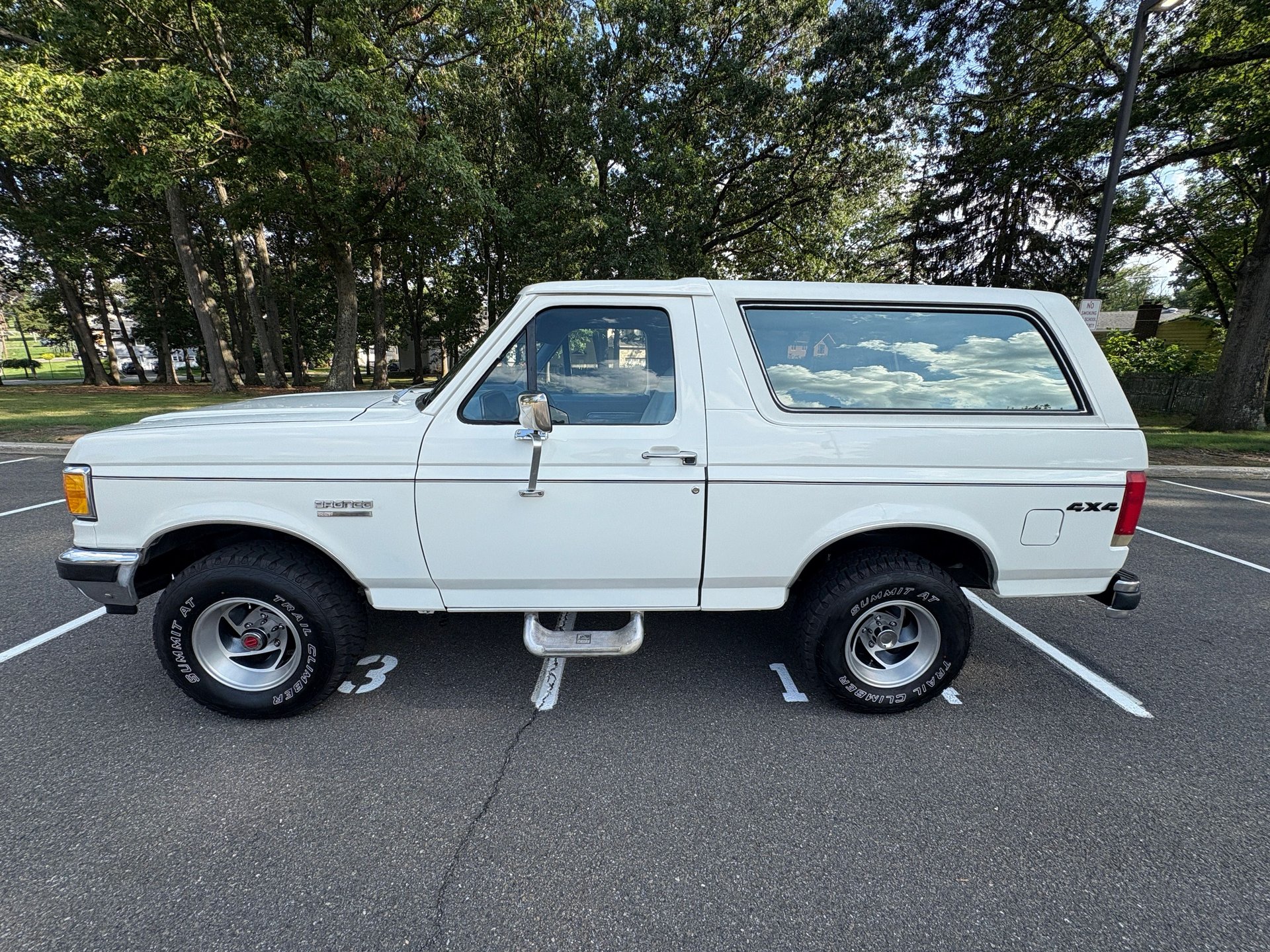 1990 ford bronco xlt