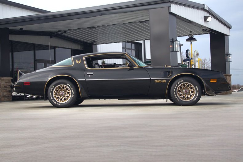 1977 pontiac firebird transam se