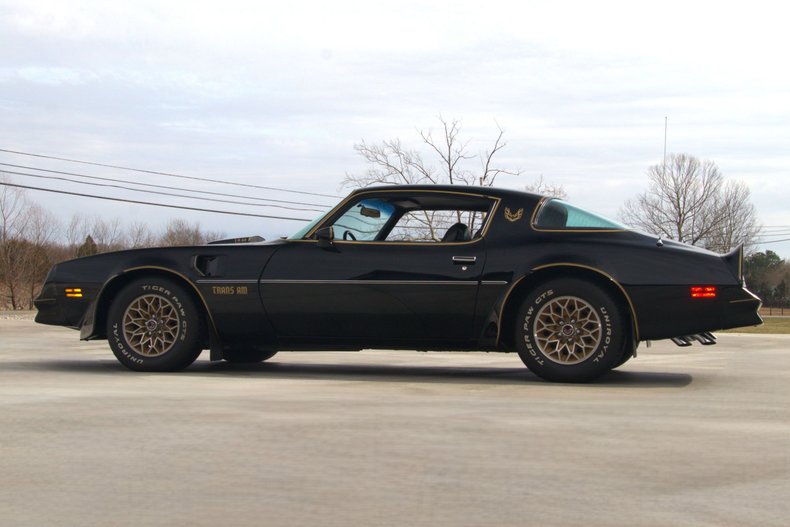 1977 pontiac firebird transam se
