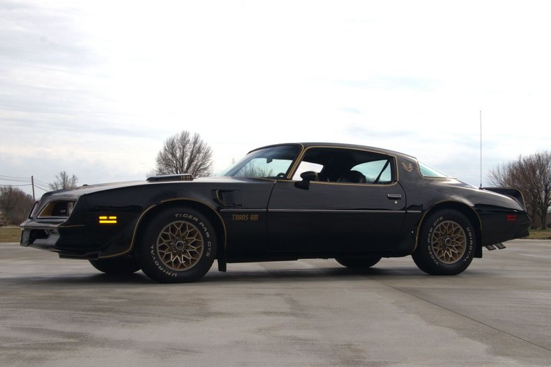 1977 pontiac firebird transam se