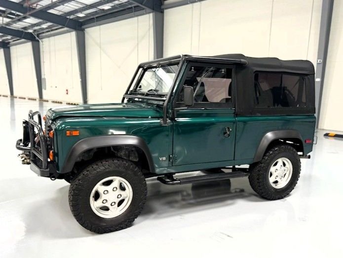 1997 land rover defender 90