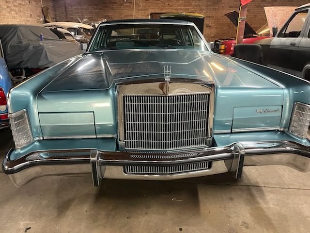 1979 lincoln continental town car