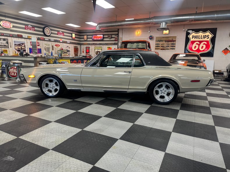 1968 mercury cougar xr7