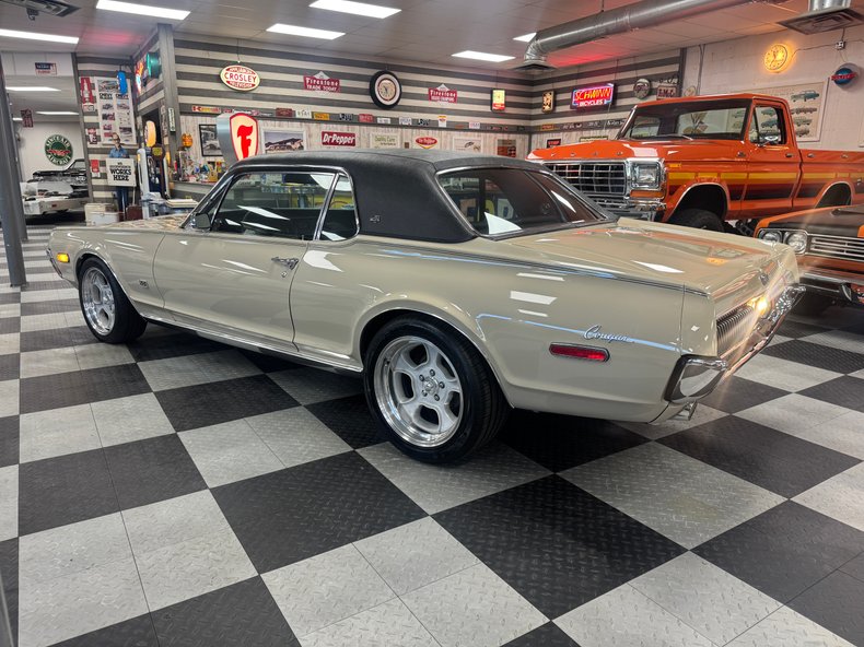 1968 mercury cougar xr7