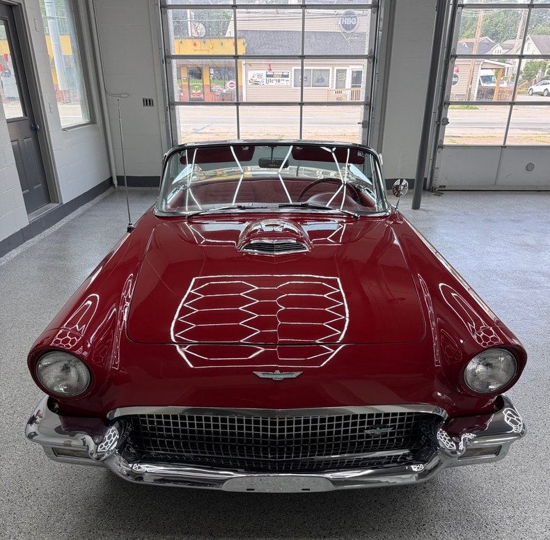 1957 ford thunderbird e code