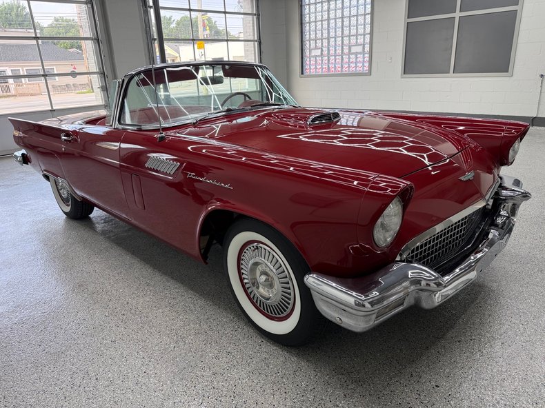 1957 ford thunderbird e code