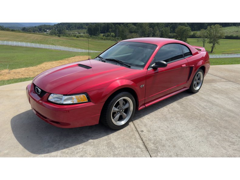 2000 Ford Mustang GT