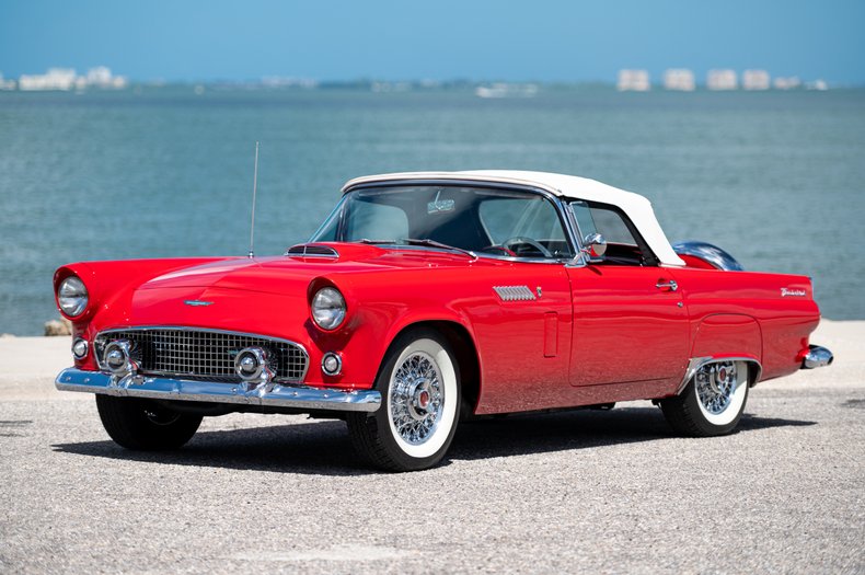 1956 Ford Thunderbird 