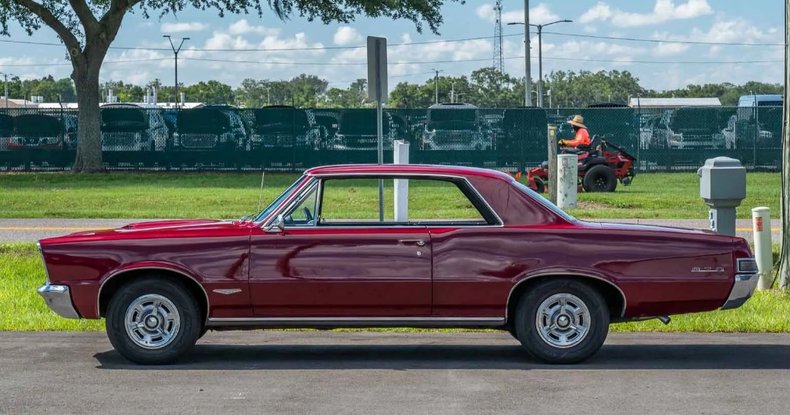 1965 Pontiac GTO 