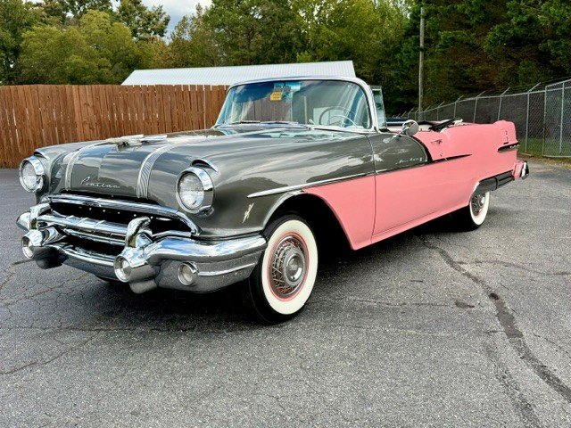 1956 Pontiac Star Chief 