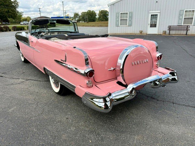 1956 Pontiac Star Chief | GAA Classic Cars